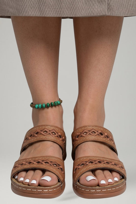 Joan sandals 2