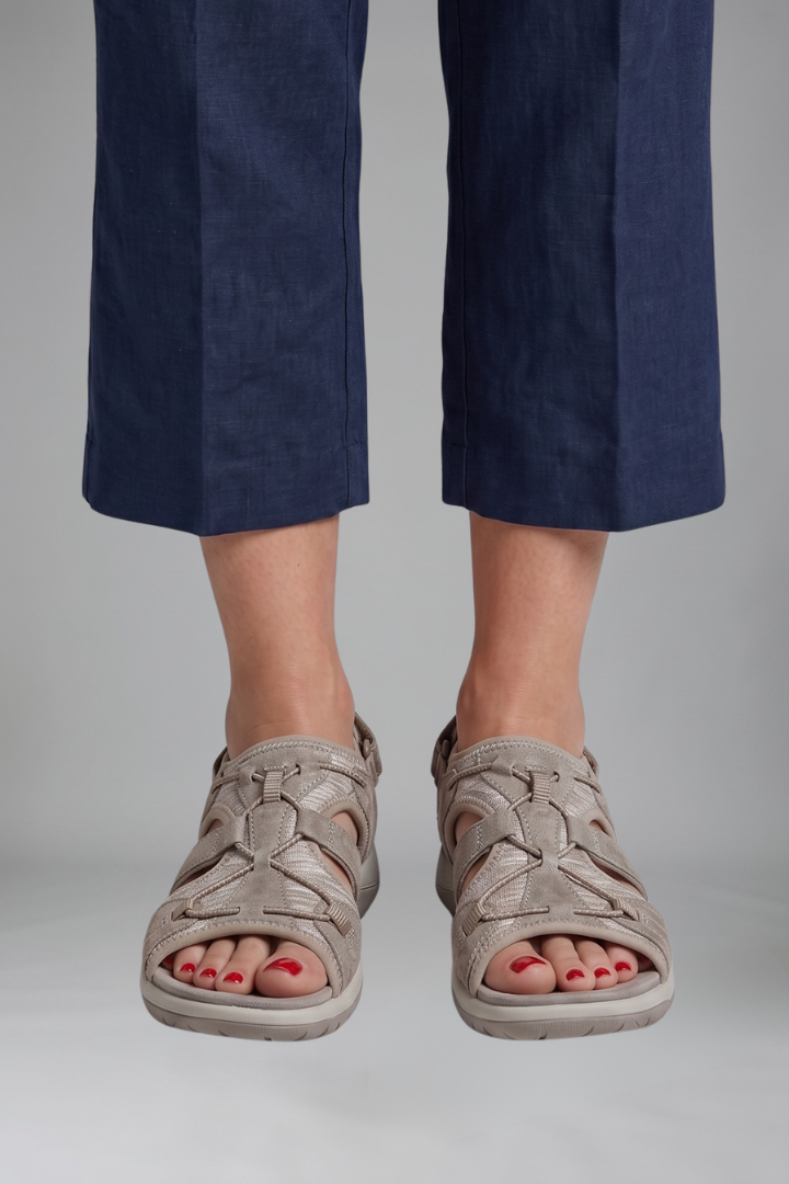 Isla cutout flat sandal 8