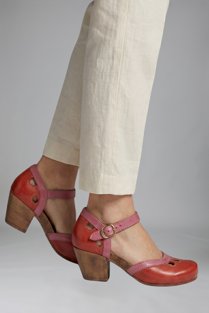 Nina buckle closed toe sandal 4