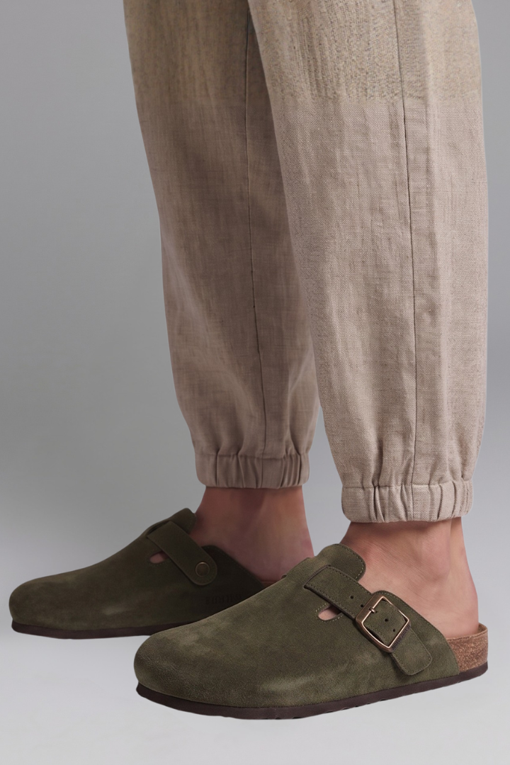 Mia suede clog 10