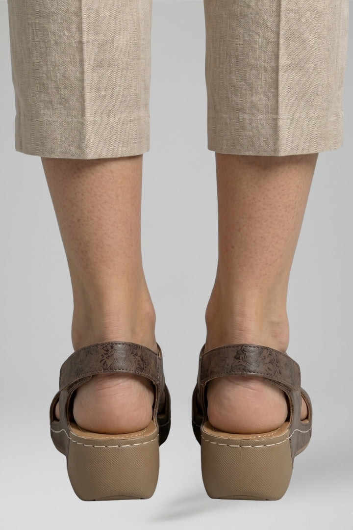 Inez sandals 9