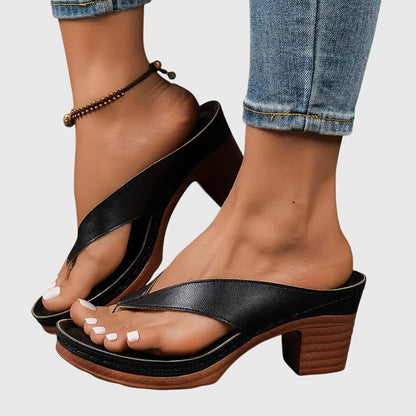 Larissa sandals 2